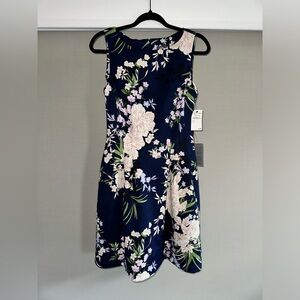 NWT Vince Camuto Floral Sleeveless Dress